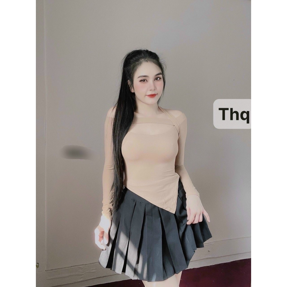 Áo khoét ngực vạt chéo sexy