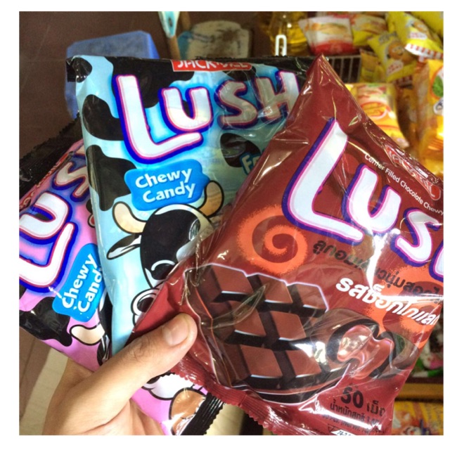 Kẹo sữa con bò Lush