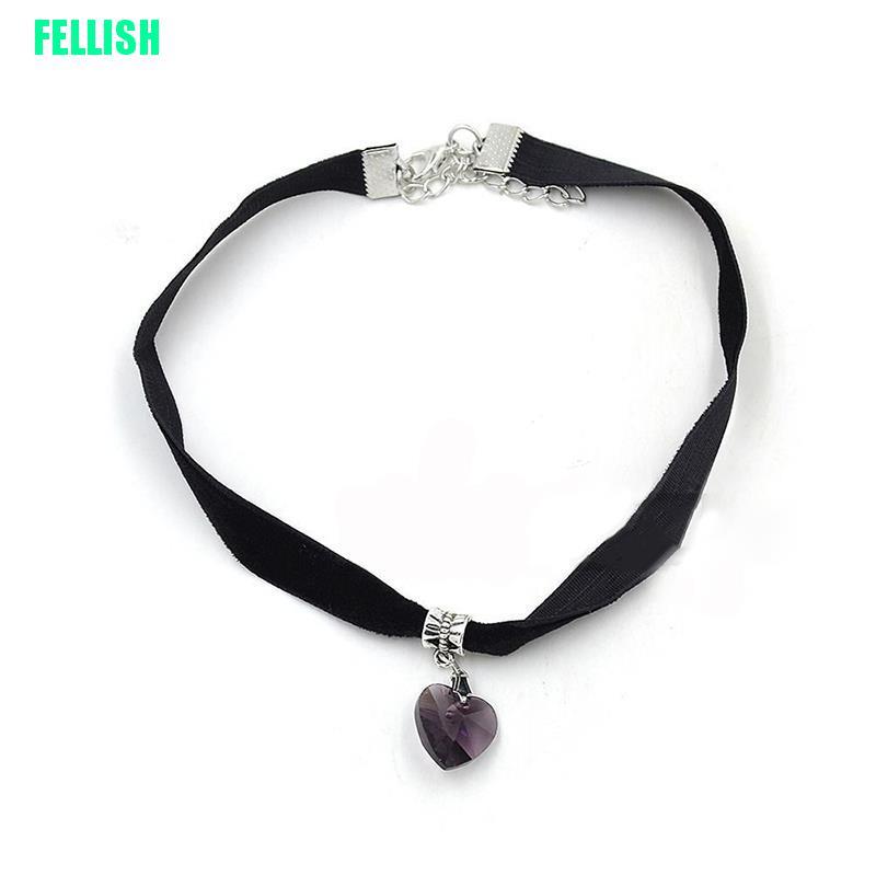 1 Vòng Cổ Choker Dây Nhung Mặt Hình Trái Tim Phong Cách Retro 80 90s