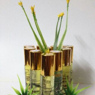 Tinh dầu thơm nước hoa