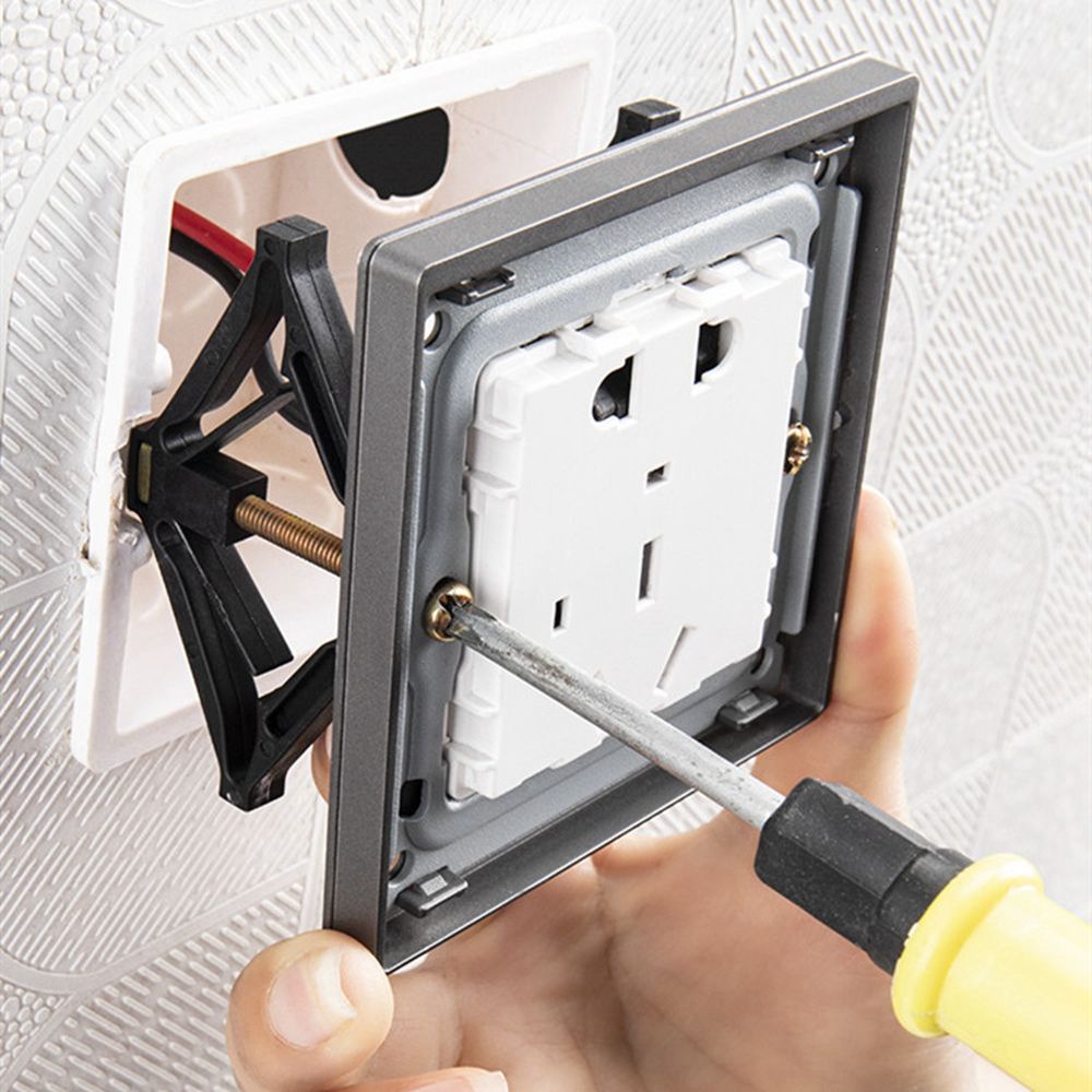 Nắp đậy thay thế kèm khung đen hỗ trợ lắp ốc vít dùng sửa ổ cắm điện