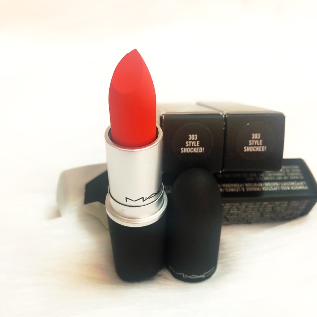 Son Mac Powder Kiss màu 303 Style Shocked