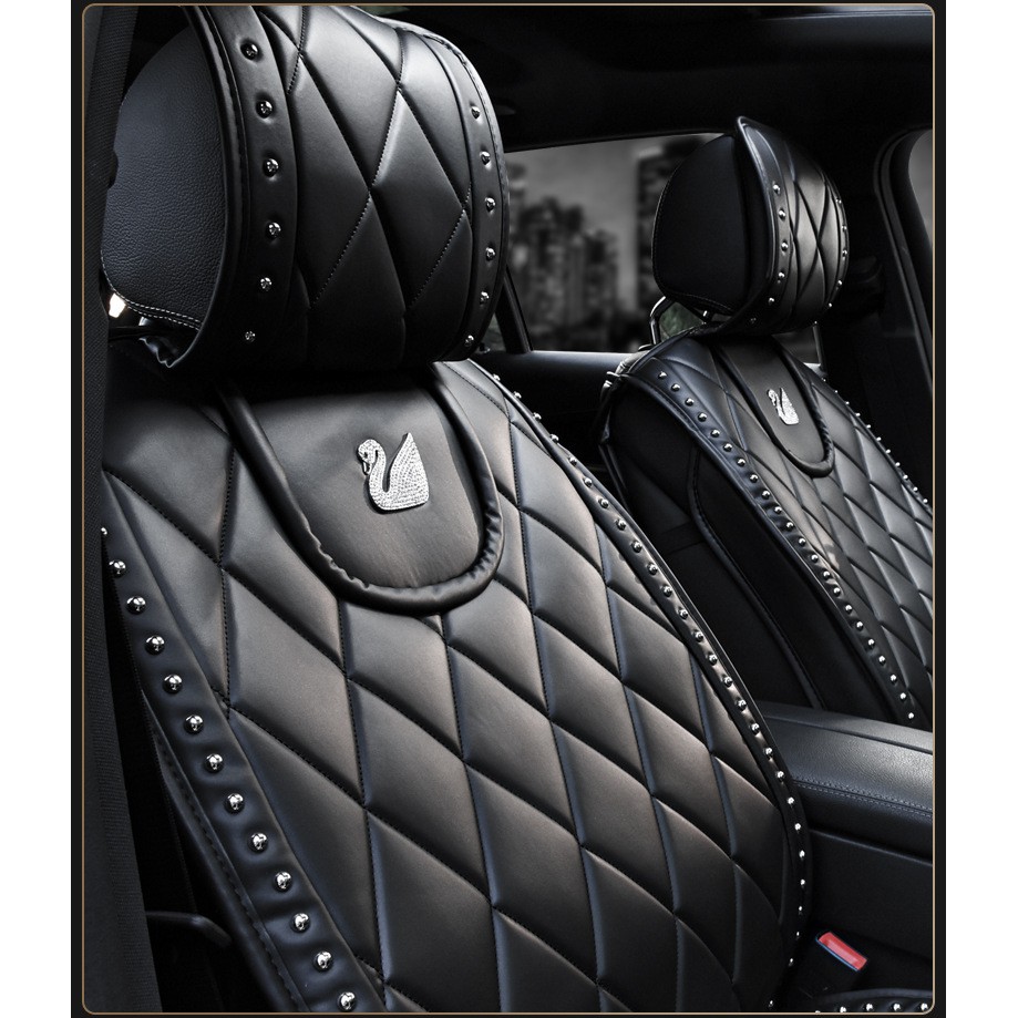 Áo ghế ô tô với kiểu cách sang trọng mẫu đính logo thiên nga và vương miệng phong cách hoàng gia