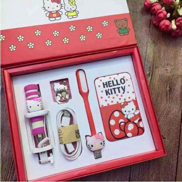 bao rẻ Set quà tặng Sạc dự phòng- Gậy tự sướng, Đèn Led siêu sáng và móc khóa hình Mèo Kitty GSM02
