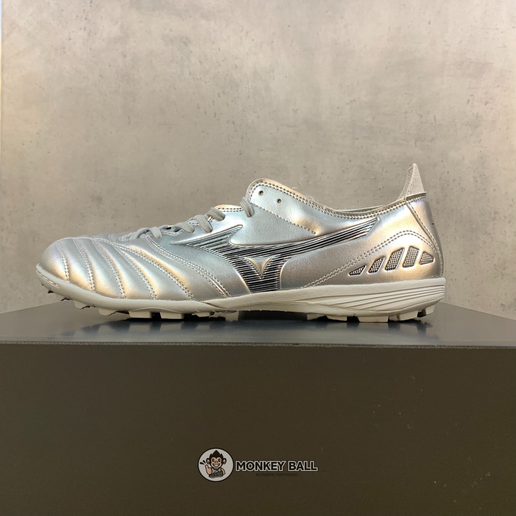 Mizuno Morelia Neo 3 Pro AS TF - P1GD218403 - Bạc