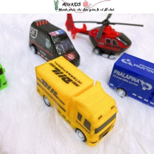 Ô tô đồ chơi cho bé nhiều lựa chọn - Đồ chơi cho bé trai 1 tuổi trở lên có chạy đà