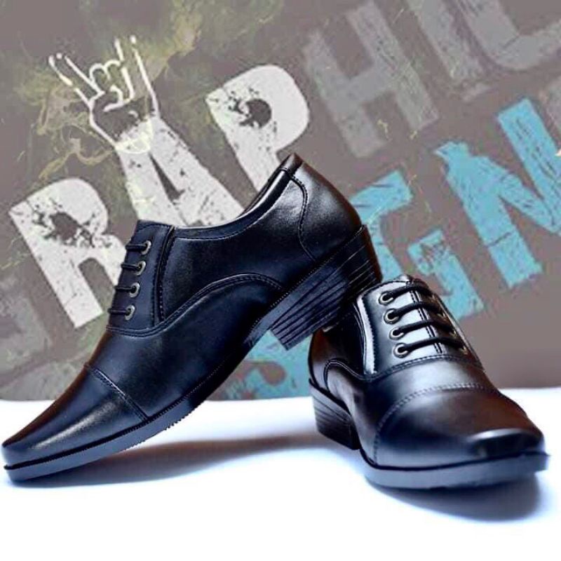 Giày tây nam kiểu giả dây, da mềm, size từ 39-44, đế cao 3,5cm. được khâu sẳn rất chắc chắn