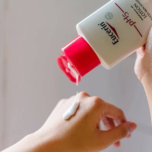 Eucerin pH5 Lotion 250mL - Sữa Dưỡng Thể Dành Cho Da Nhạy Cảm.