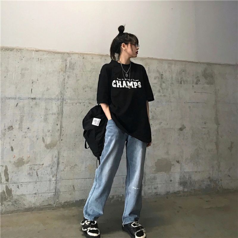 Áo thun nữ tay lỡ champs form rộng unisex