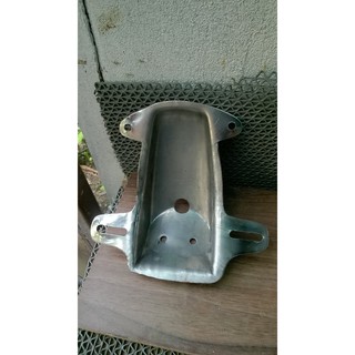 cóc gắn biển số + đèn hậu cho honda 67-68-72...bằng inox