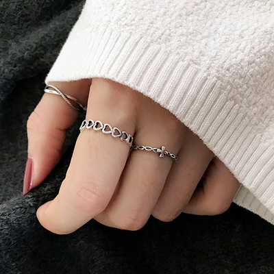 Nhẫn đeo tay tạo hình trái tim thời trang cho nữ