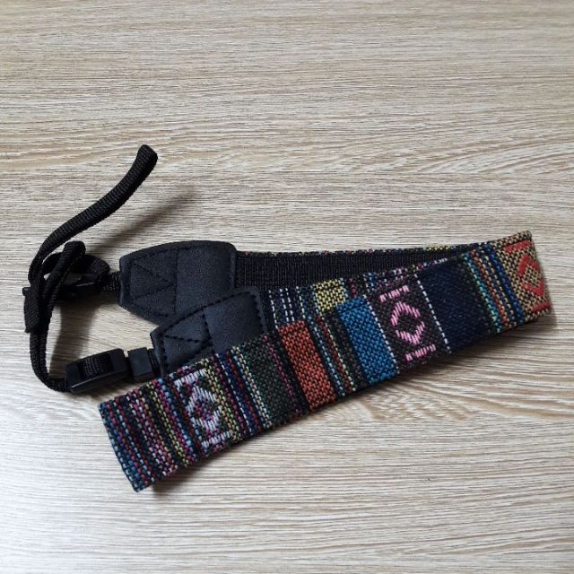 Dây Thổ Cẩm đeo máy Ảnh