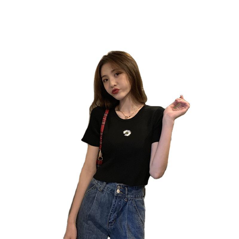 Women's Fashion Slim Floral Embroidery Round Neck Crop Top Short Sleeve Korean Casual T-shirt