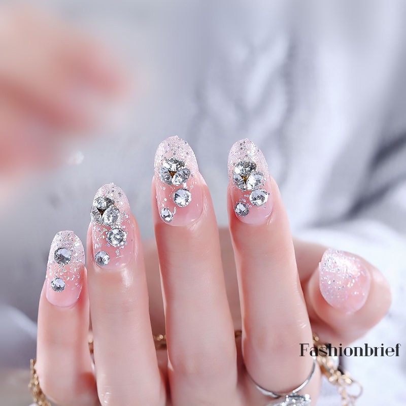 [Hàng mới về] Bộ 24 móng tay giả trong suốt đính đá thời trang