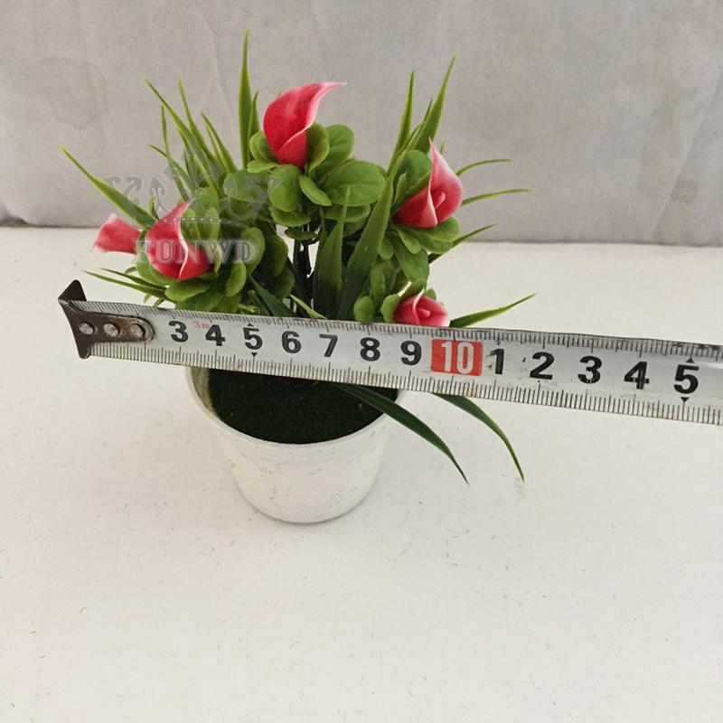 Chậu hoa lily giả màu sắc đẹp mắt dùng trang trí tiện dụng