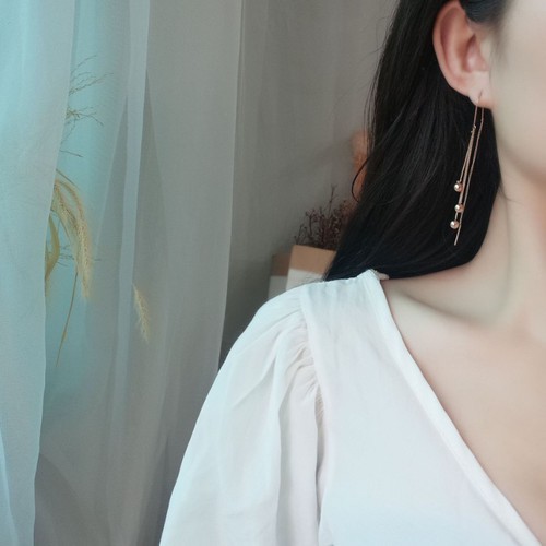 Bông Tai Tua Rua Titan Ko Đen TT 3153