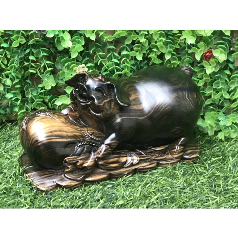 Tượng heo phong thủy gỗ mun sọc , hương đá