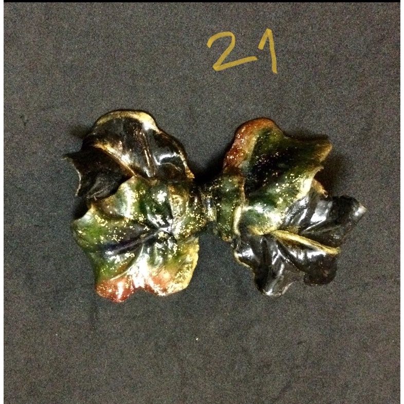 Cài áo nhựa đẹp