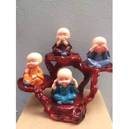 ĐẾ TƯỢNG TỨ KHÔNG