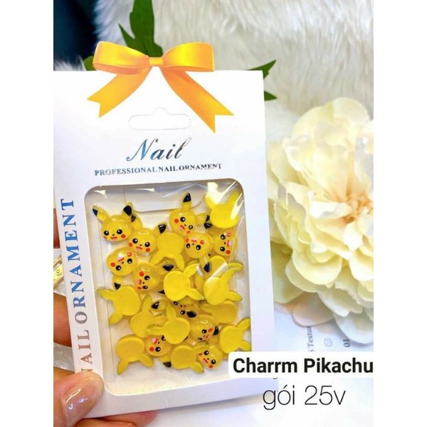 charm pikachu trang trí móng