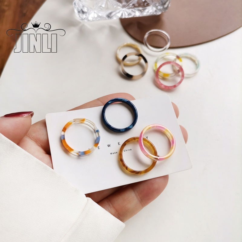 Nhẫn đá resin phối màu xinh xắn dành cho nữ