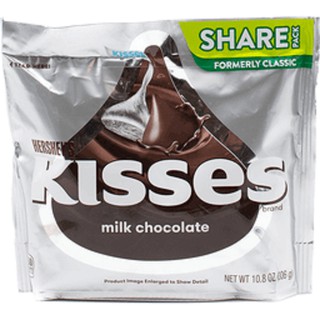 Chocolate Hershey's Kiss ú trắng sữa - USA - mầu mới