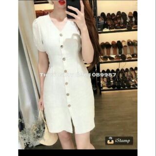Sale đầm khuy cổ tim