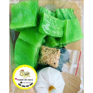 BÁNH ĐÚC GÂN LÁ DỨA