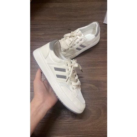 sẵn, giày kiểu hàn quốc | ĐẶT GIAO LUÔN, boot da trắng👌 giày bánh mì Rose