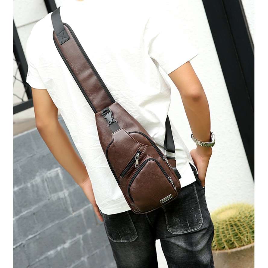 Túi Đeo Chéo Bằng Da Cao Cấp có sạc điện thoại | BigBuy360 - bigbuy360.vn