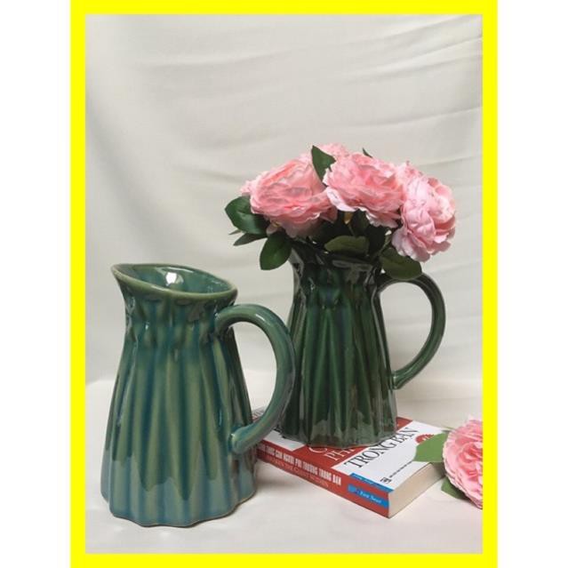 Em bình sữa cắm hoa cao 20cm. Sứ Bát Tràng