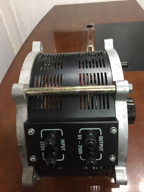 Biến áp vô cấp 1 pha SD2525