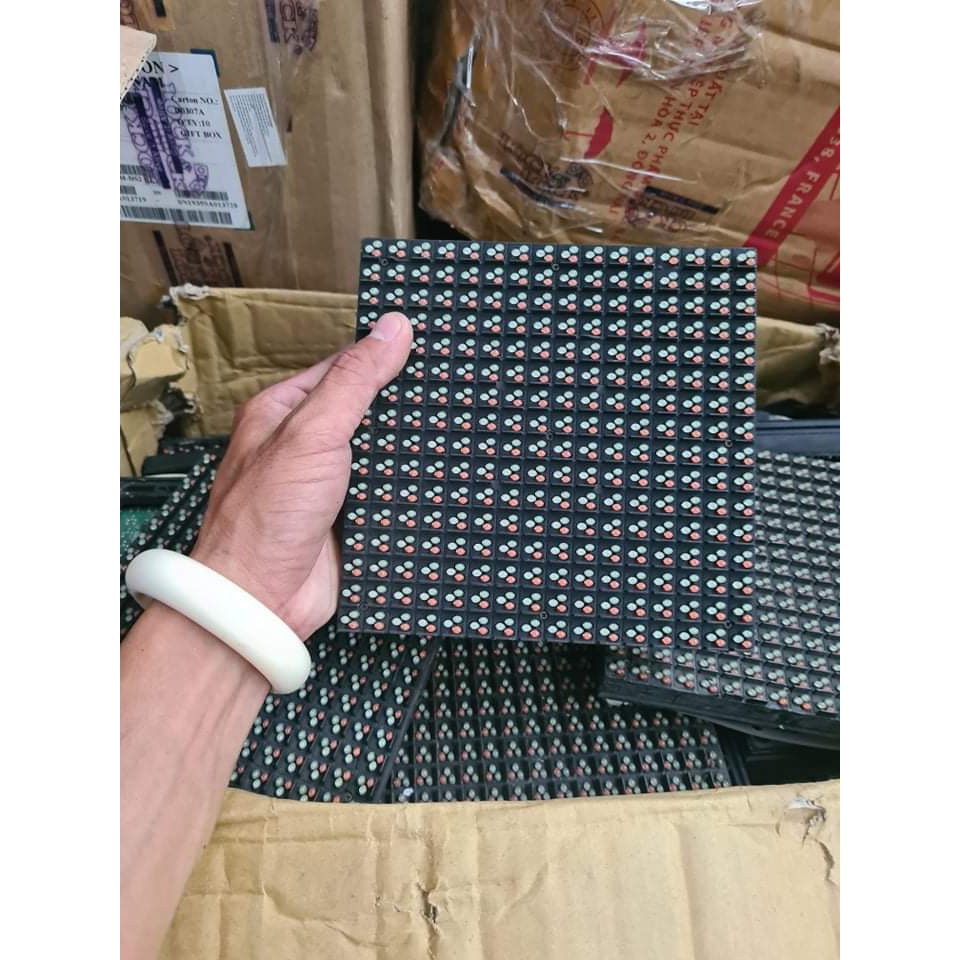 Tấm LED ma trận P10 3 màu Full Color 160x160mm Hàng Công Ty - HP Electrical