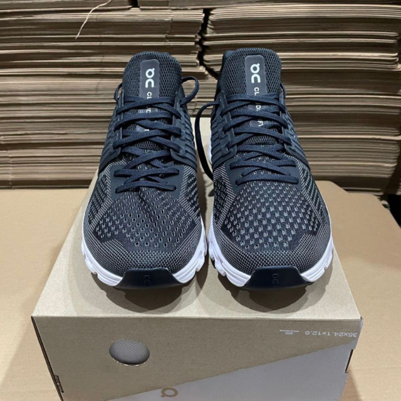 Giày ON running chính hãng size 42