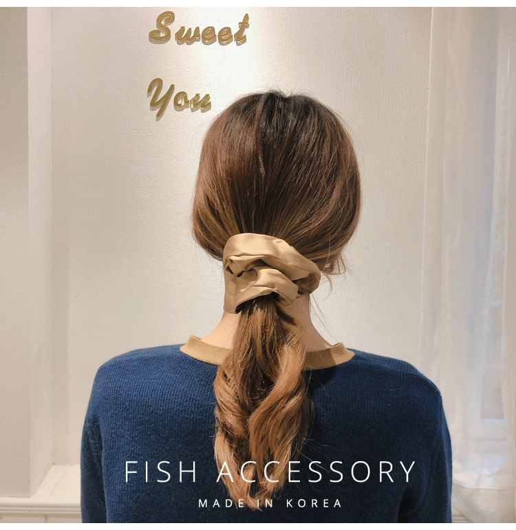 Thun cột tóc vải satin phong cách retro cho nữ