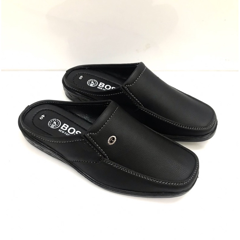 Dép sapo nam phom đẹp..da mềm..mang êm chân..mã SP12..màu đen..đế khâu sẵn rất chắc chắn