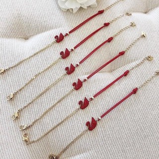 lắc tay thiên nga đỏ swarovski