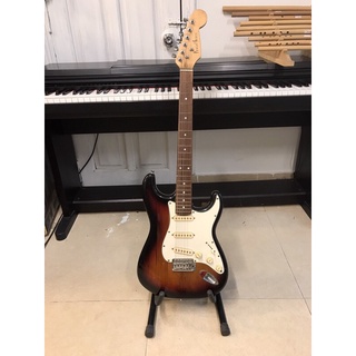 Đàn guitar điện nhật chính hãng