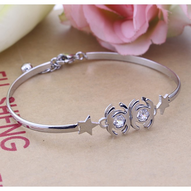 Vòng tay nữ inox đẹp