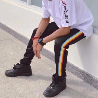Quần thể thao