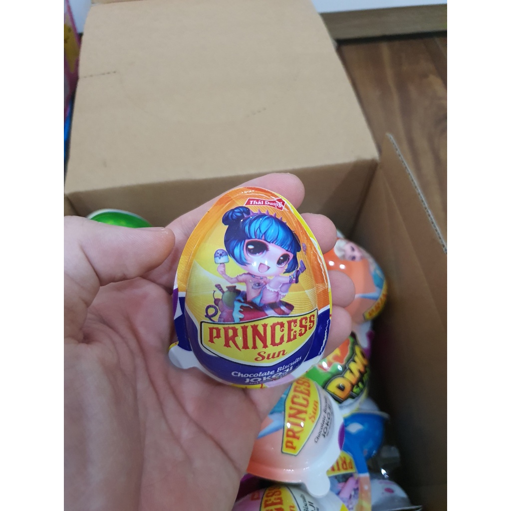 Trứng đồ chơi ngẫu nhiên cho bé