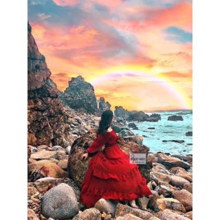 Set áo croptop và chân váy boho xoè tầng