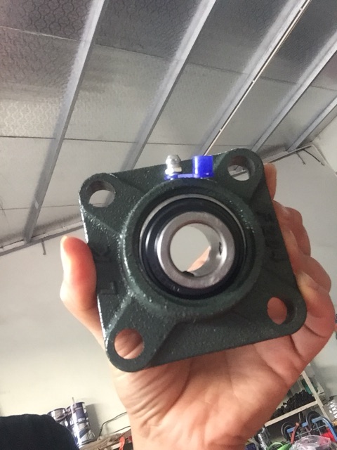 Gối đỡ vòng bi UCF204