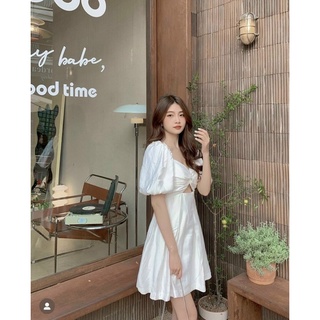 Đầm Trắng Xoắn Ngực Xinh🥖