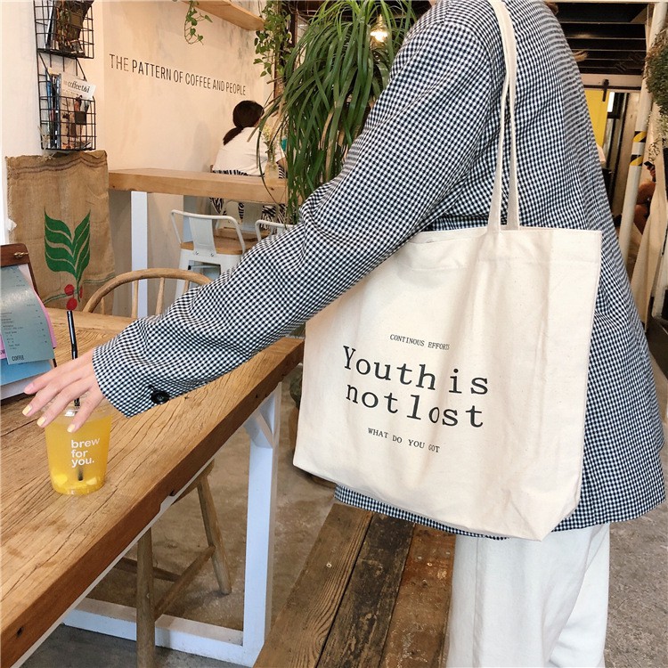 Túi Vải Tote Cỡ Lớn Youth Is Not Lost P1834 - LoanTay