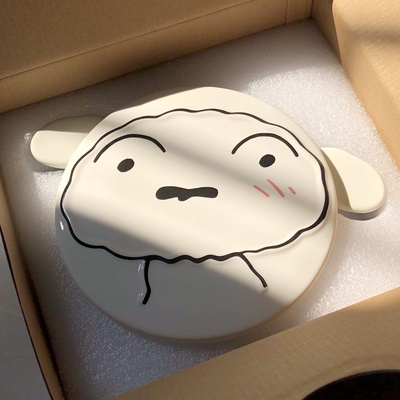 Tô úp mì ăn liền hình Chó Bạch Tuyết Shin Cậu Bé Bút Chì