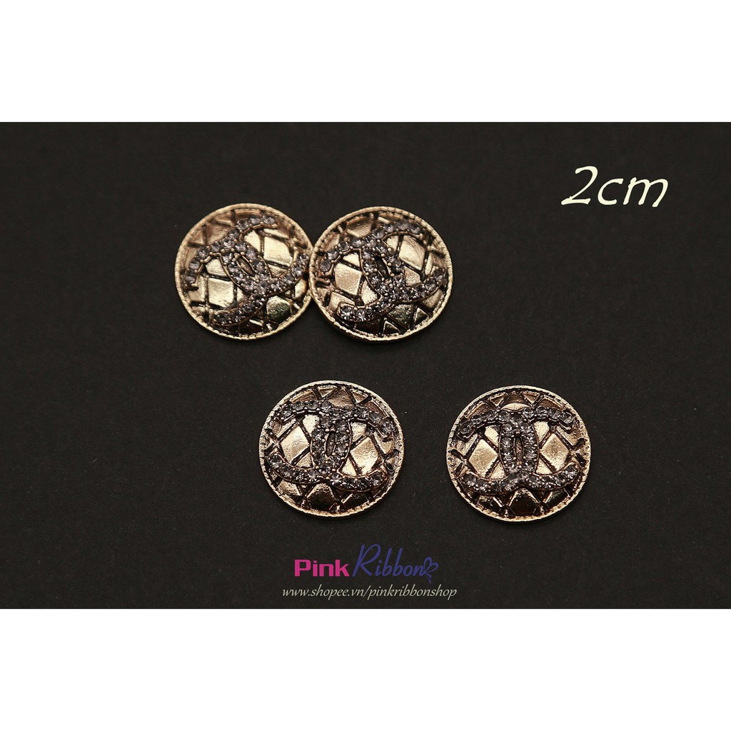 Charm đặc chữ đá cao cấp