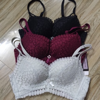 Áo ngực không gọng mút mỏng Ren hoa cao cấp , mút mỏng 0,5cm