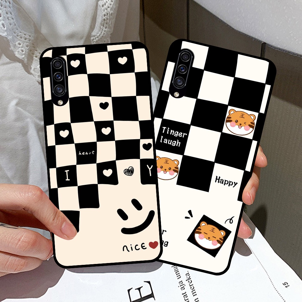 Ốp lưng Samsung A30s / A50 / A50s / A70 / A70s in hình sọc caro, họa tiết đen trắng dễ thương