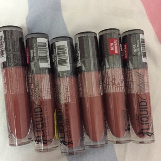 Son Wet n Wild MegaLast Catsuit có sẵn 